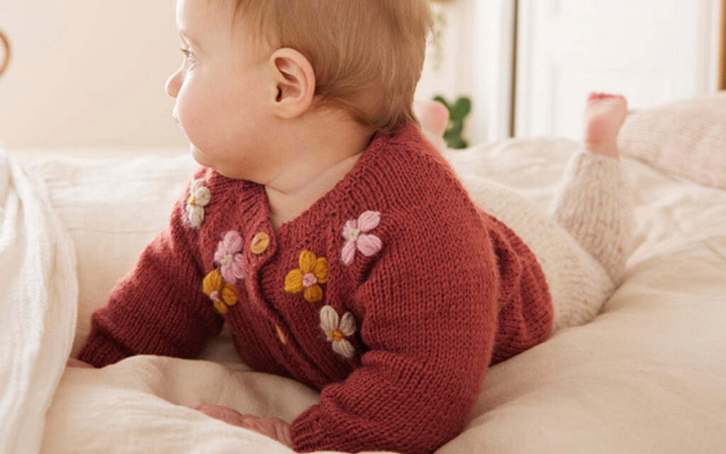 La broderie sur tricot