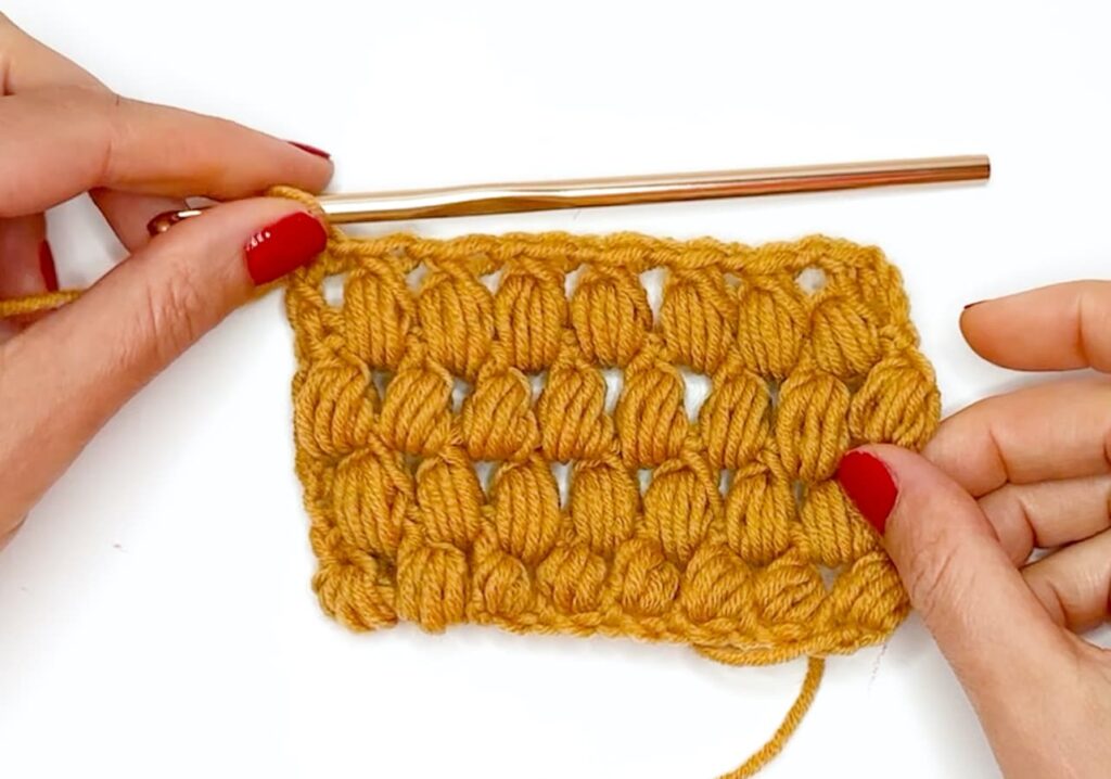 Comment crocheter le point ananas?